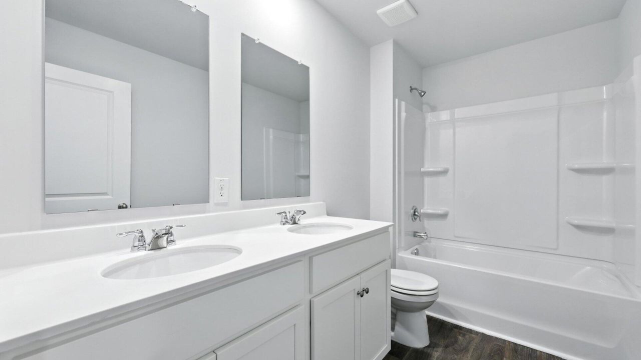 121 Cantley Way Photo 32