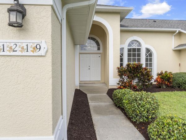 1219 Bevan Drive, Sebastian, FL 32958