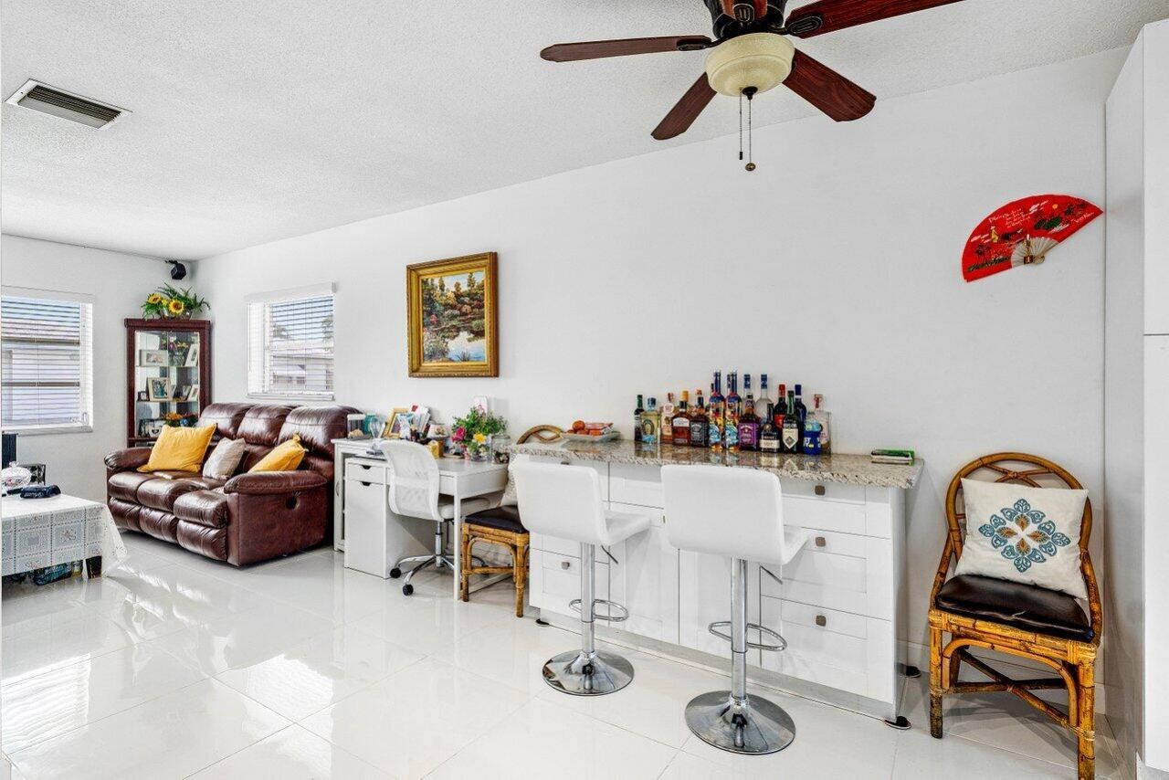 6809 NW 75th Street, Tamarac, FL 33321 Photo