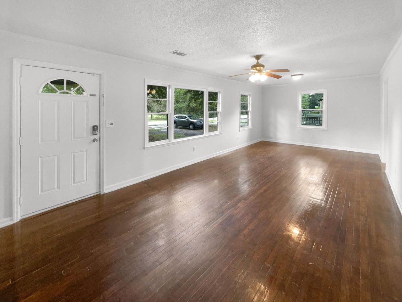 302 Embassy Drive Photo 3