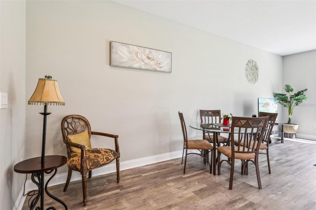 1108 Fox Lake Drive, Lakeland, FL 33809 Photo