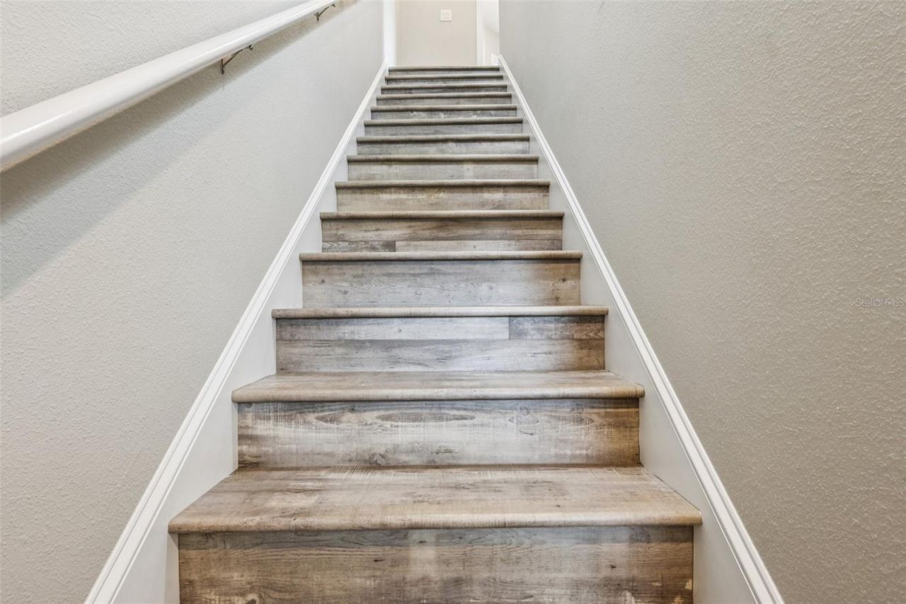 1108 Fox Lake Drive, Lakeland, FL 33809 Photo