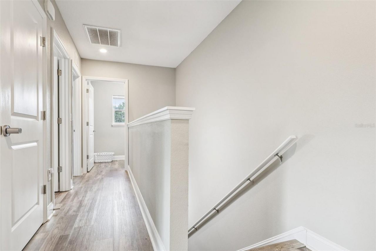 1108 Fox Lake Drive, Lakeland, FL 33809 Photo