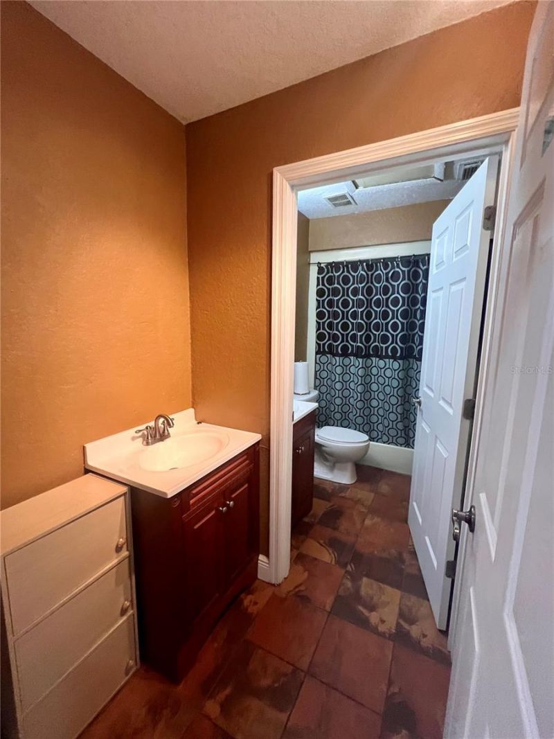 766 Deltona Boulevard, Deltona, FL 32725 Photo