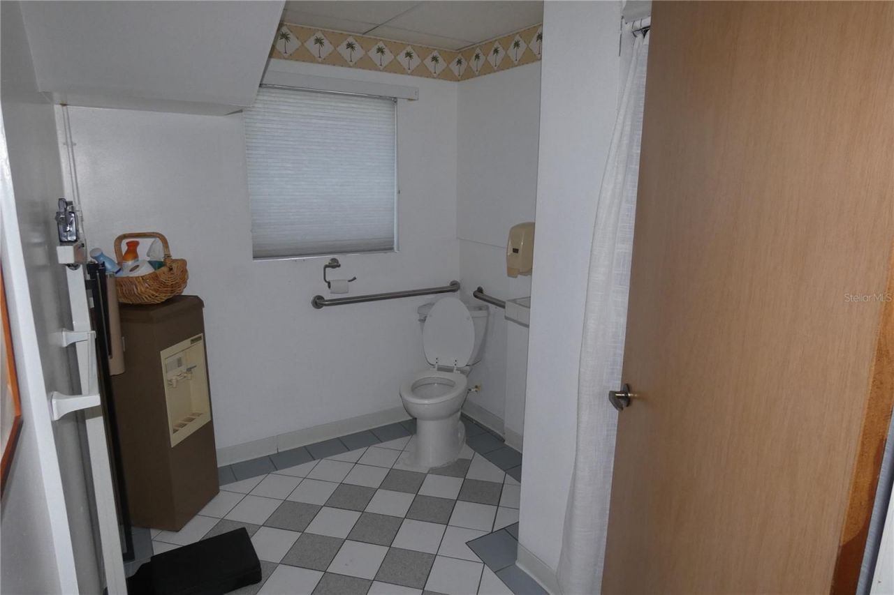 5621 Central Avenue, Saint Petersburg, FL 33710 Photo