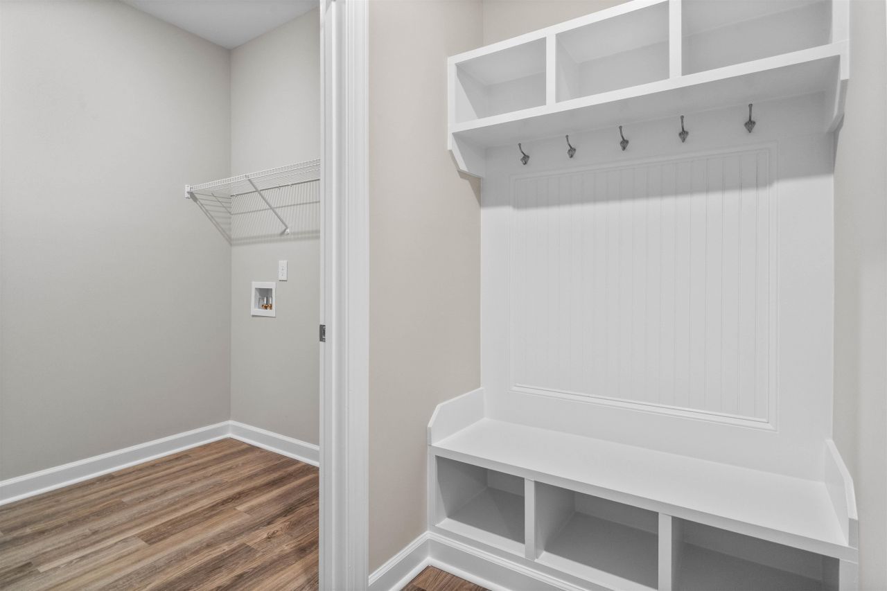 250 Broughton Dr. Photo 17