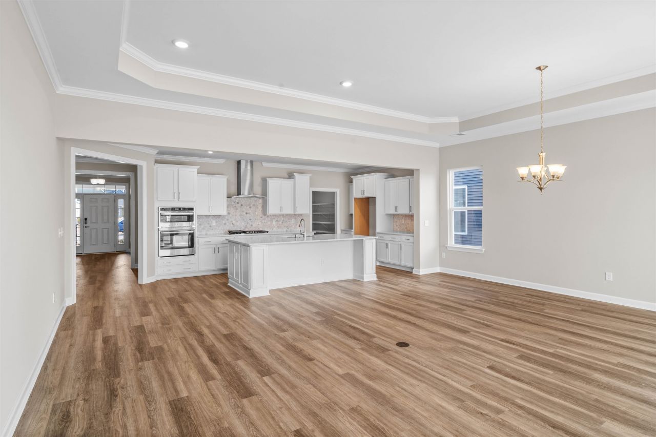 250 Broughton Dr. Photo 6