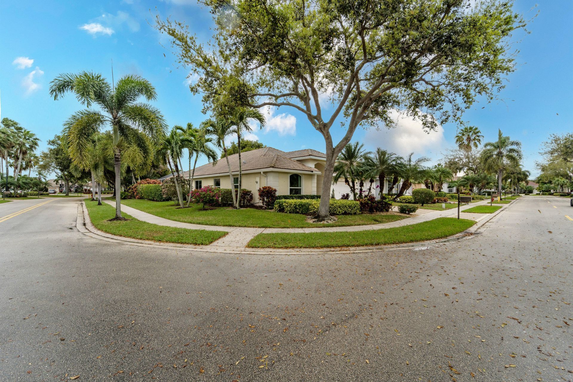 5658 S Fountains Drive, Lake Worth, FL 33467 Photo