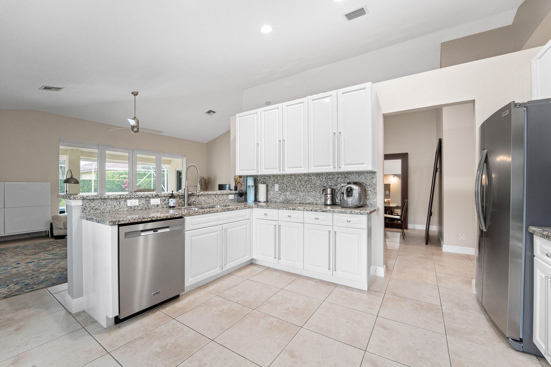 5658 S Fountains Drive, Lake Worth, FL 33467 Photo