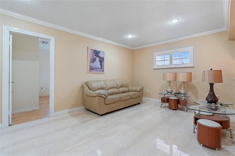 8235 NW 164th St, Miami Lakes, FL 33016 Photo