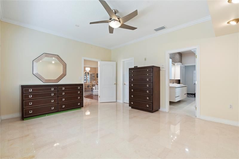 8235 NW 164th St, Miami Lakes, FL 33016 Photo