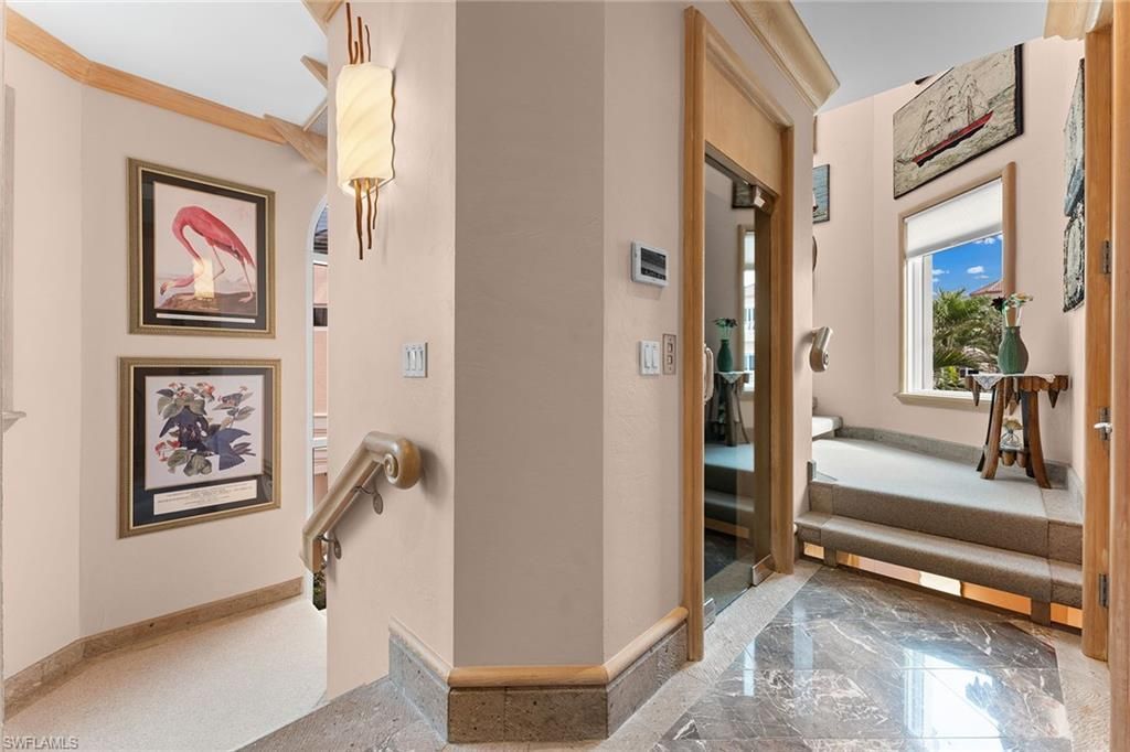 15 Casa Mar Ln, Unit 2, Naples, FL 34103 Photo