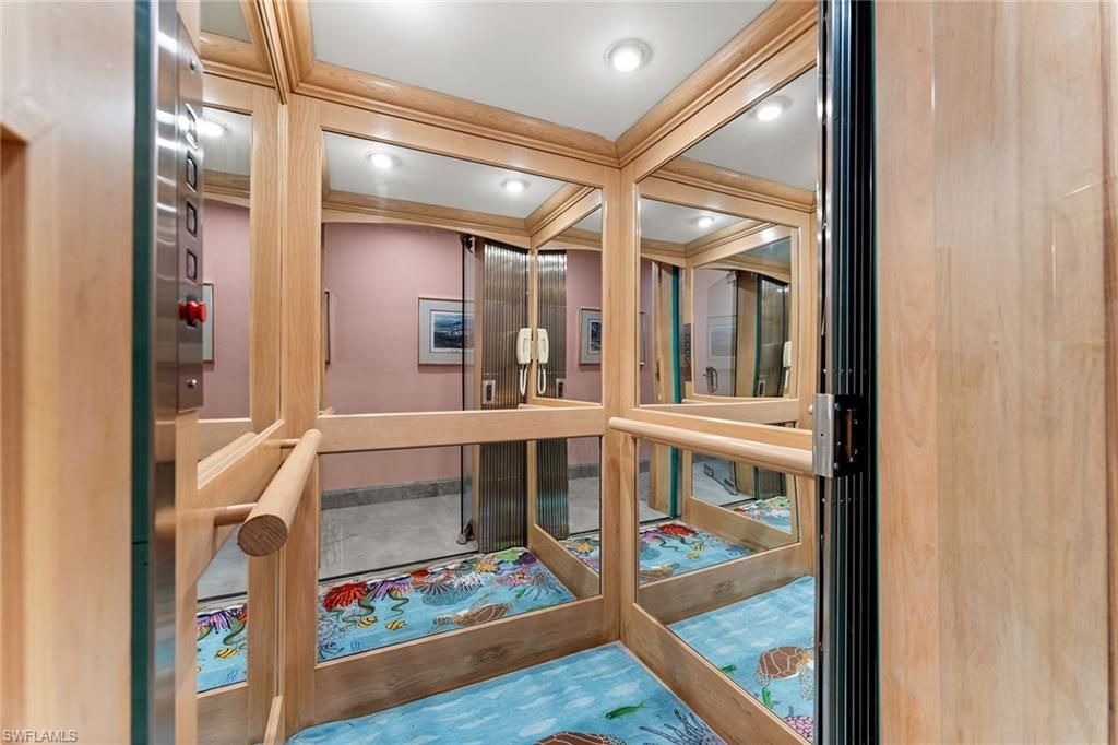 15 Casa Mar Ln, Unit 2, Naples, FL 34103 Photo