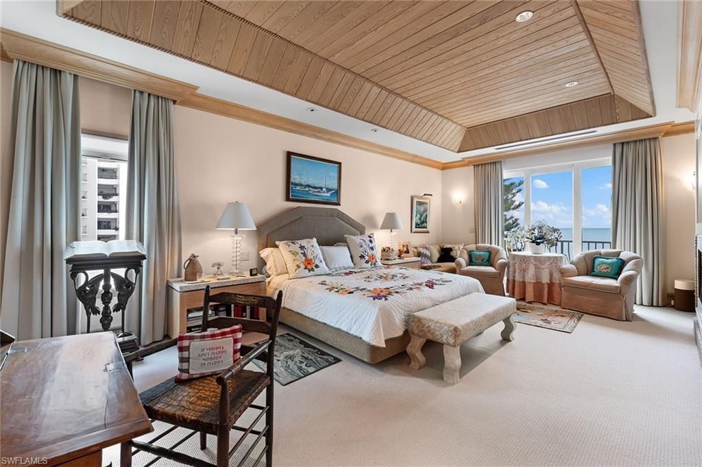 15 Casa Mar Ln, Unit 2, Naples, FL 34103 Photo