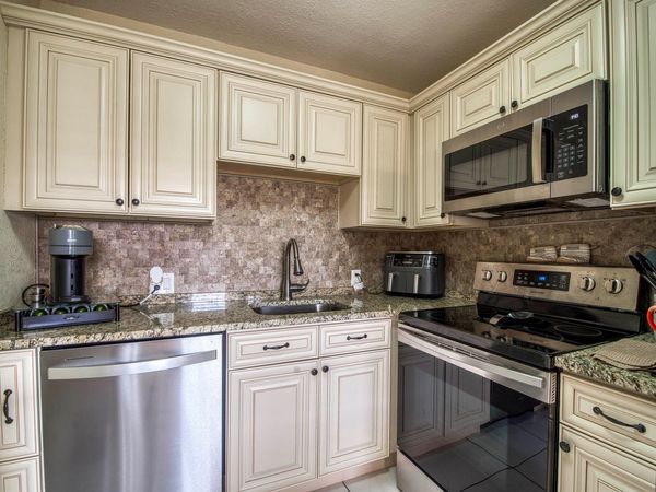 293 Brighton G, Unit 293, Boca Raton, FL 33434