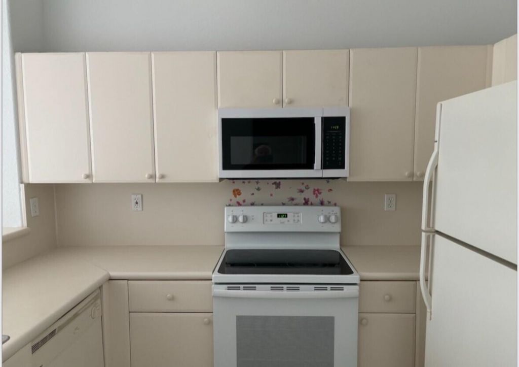 2731 SE 17th Avenue, Unit 210, Homestead, FL 33035 Photo