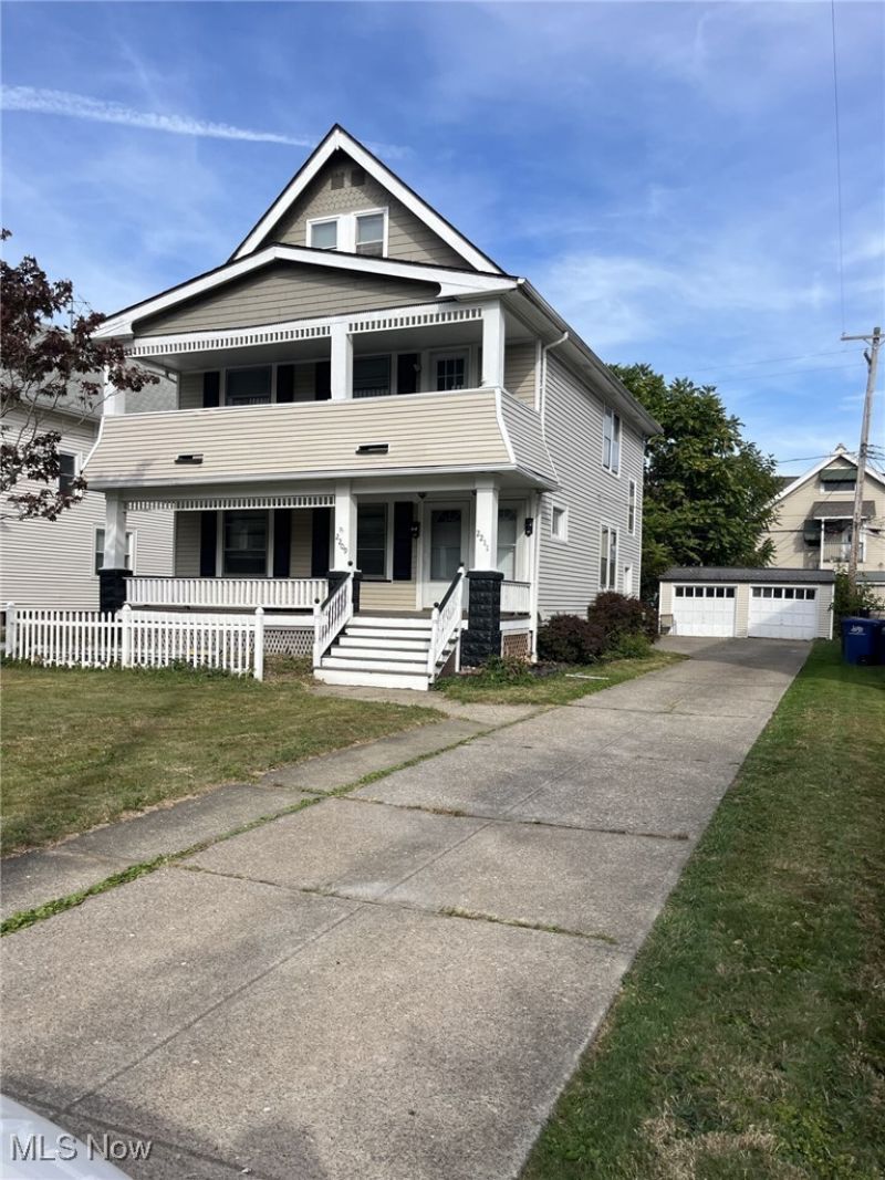 2209 Woodward Avenue, Lakewood, OH 44107 Main Photo