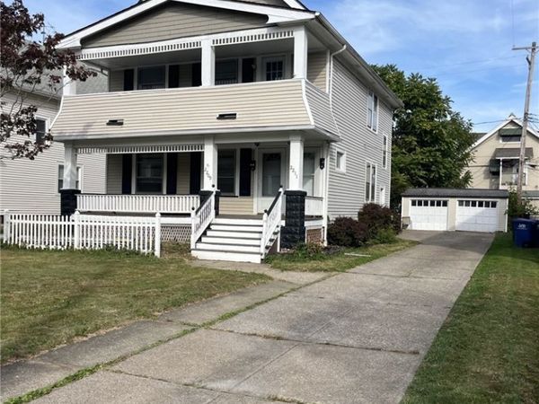 2209 Woodward Avenue, Lakewood, OH 44107