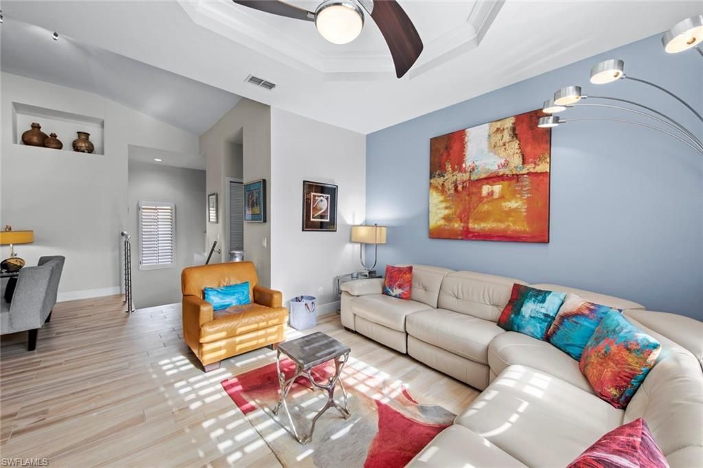 27031 Oakwood Lake Dr, Unit 201, Bonita Springs, FL 34134 Photo