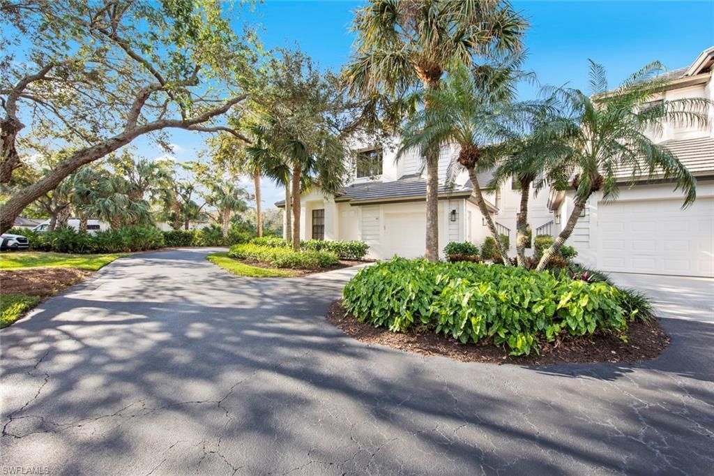 27031 Oakwood Lake Dr, Unit 201, Bonita Springs, FL 34134 Photo