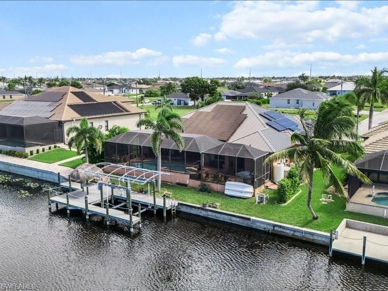 320 NW 26th Ave, Cape Coral, FL 33993 Photo