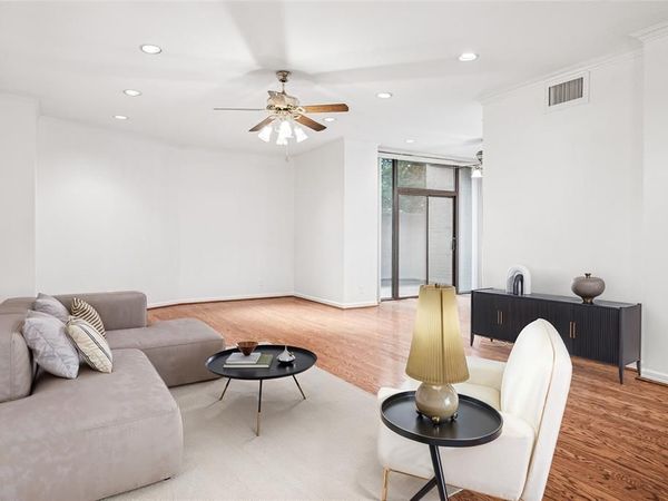 5200 Keller Springs Road, Unit 110, Dallas, TX 75248