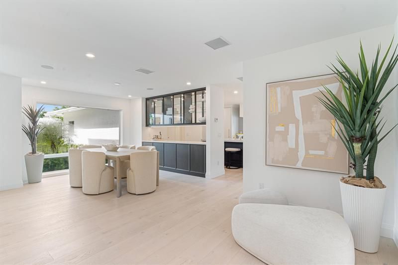 735 NE 6th St, Boca Raton, FL 33432 Photo