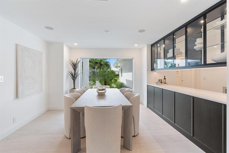 735 NE 6th St, Boca Raton, FL 33432 Photo