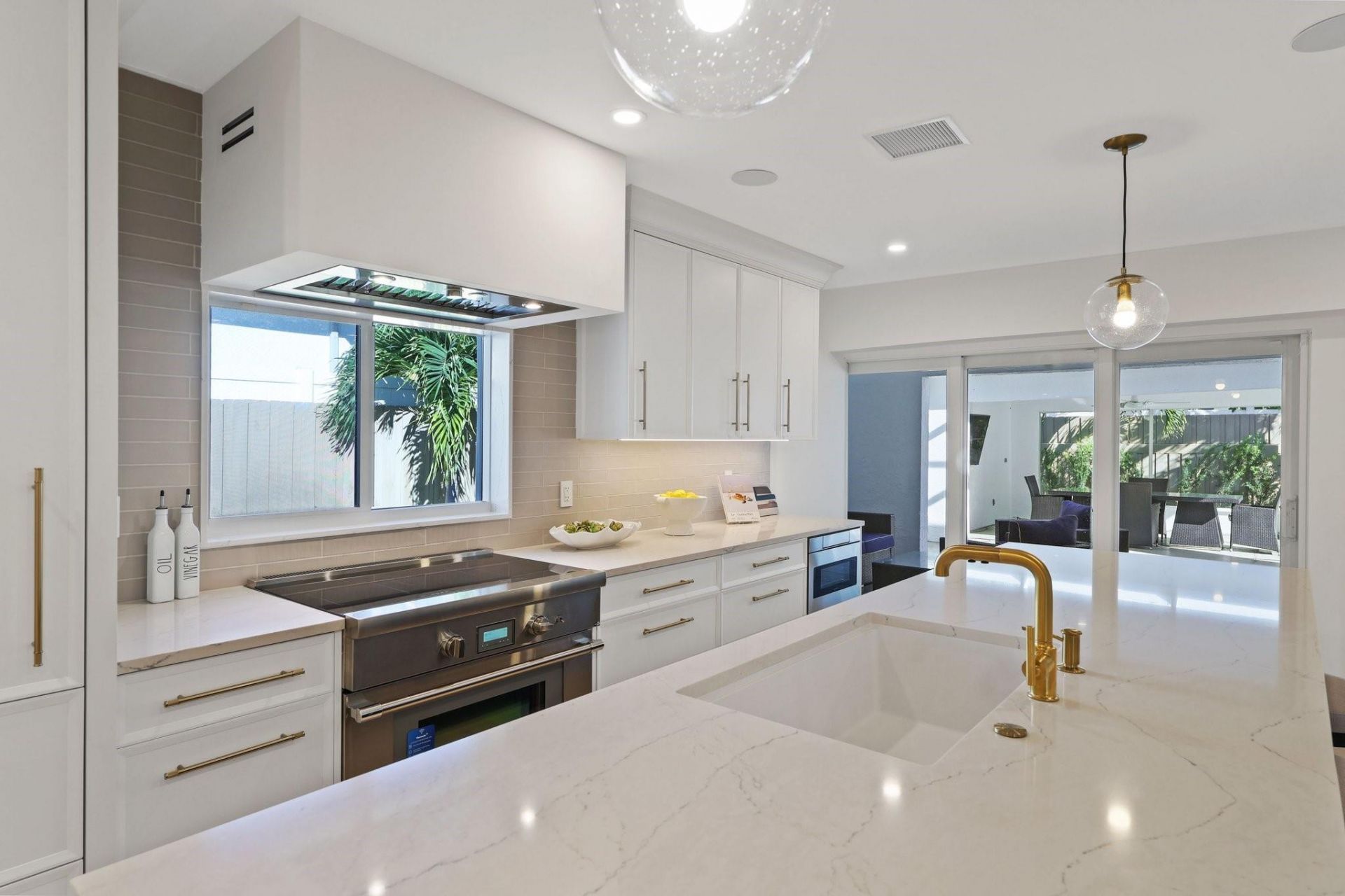 735 NE 6th Street, Boca Raton, FL 33432 Photo