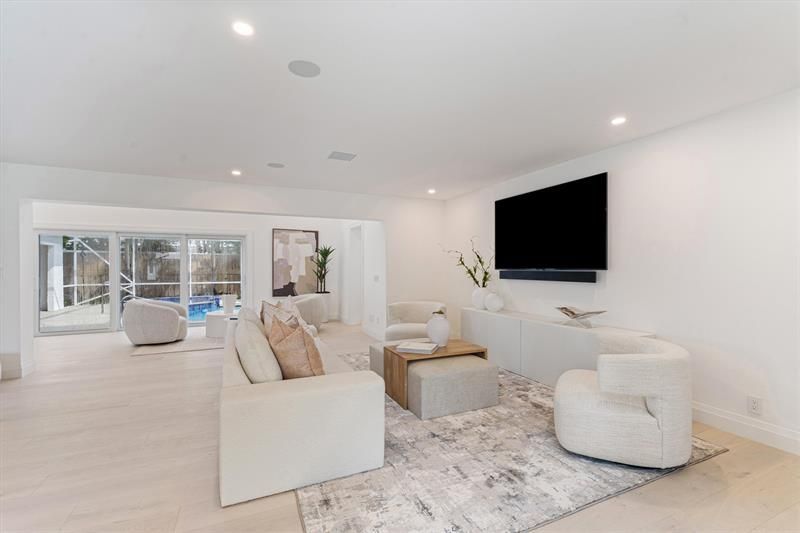 735 NE 6th St, Boca Raton, FL 33432 Photo