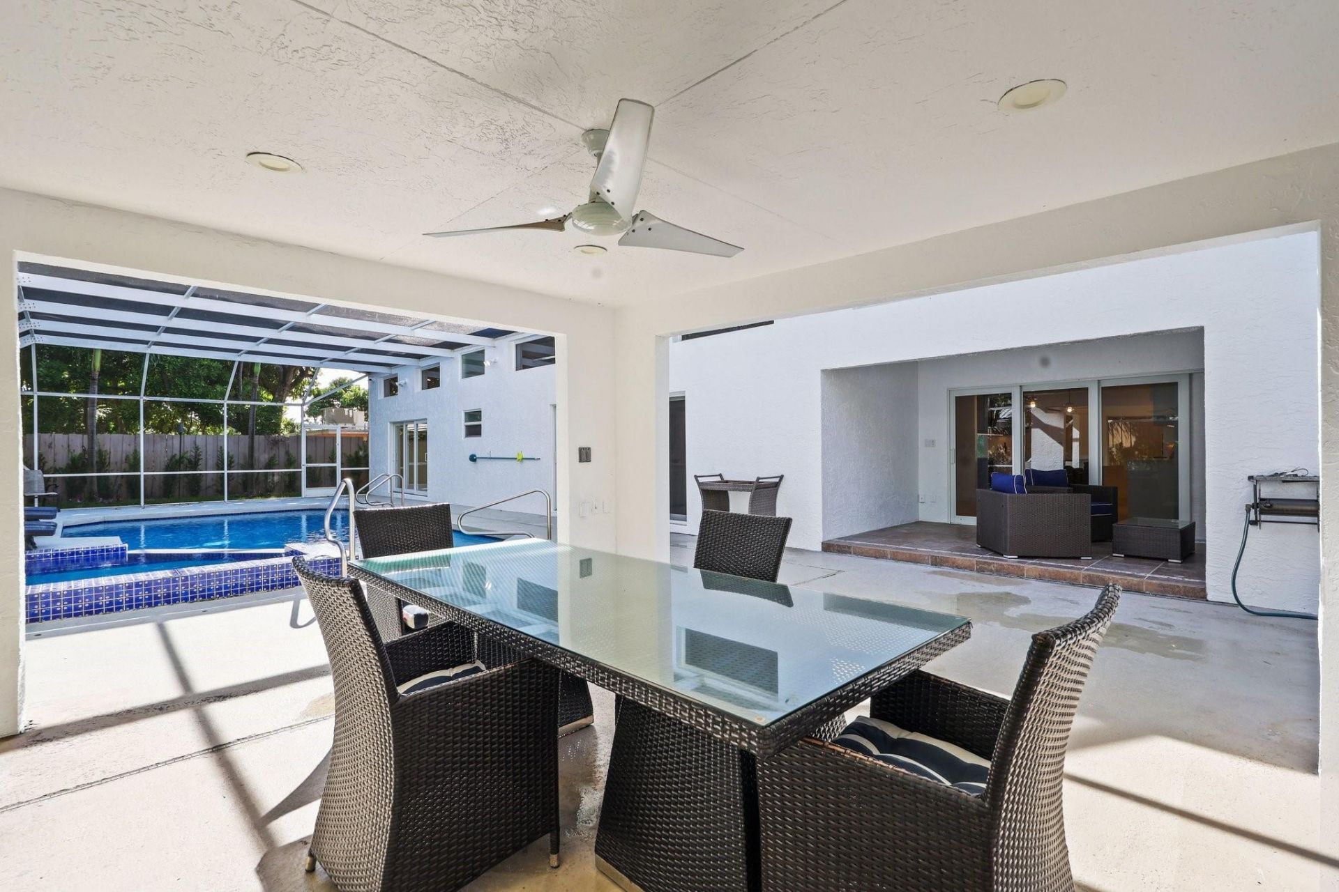 735 NE 6th Street, Boca Raton, FL 33432 Photo