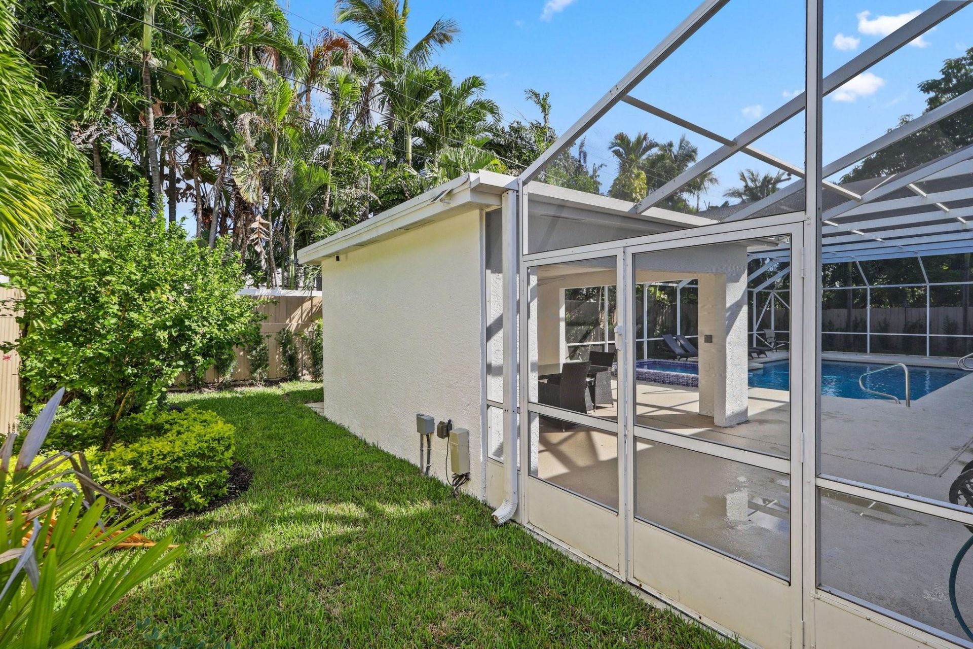 735 NE 6th Street, Boca Raton, FL 33432 Photo