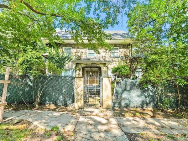 81-26 Austin Street, Kew Gardens, NY 11415