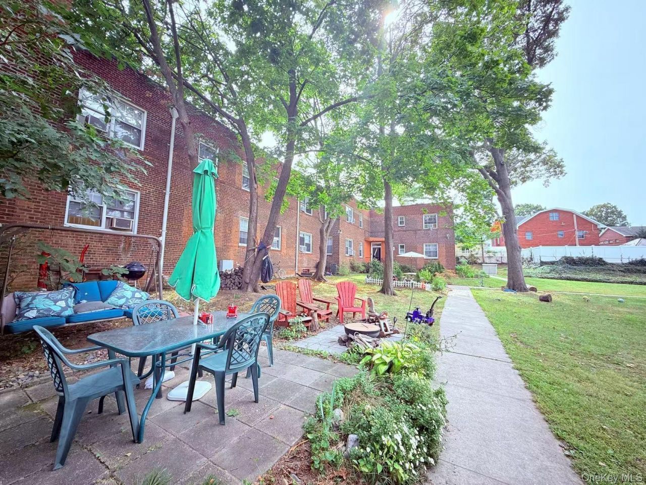 135-44 78th Avenue, Apt 32 C, Unit 1, Kew Gardens Hills, NY 11367 Main Photo
