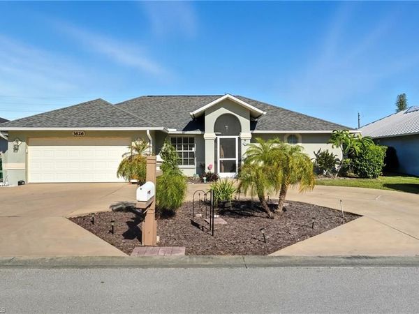 3626 Kent DR, NAPLES, FL 34112