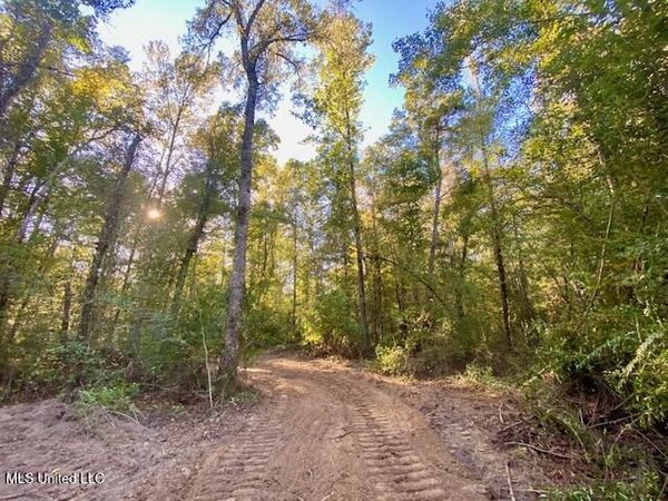 Quinlivan Rd, Magnolia, MS 39652
