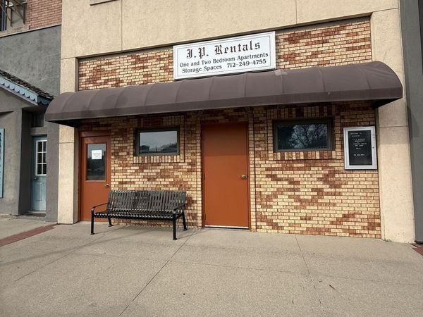 407 Main Street, Manning, IA 51455