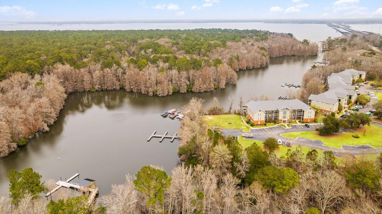 109 Cypress Hollow Way Photo 22