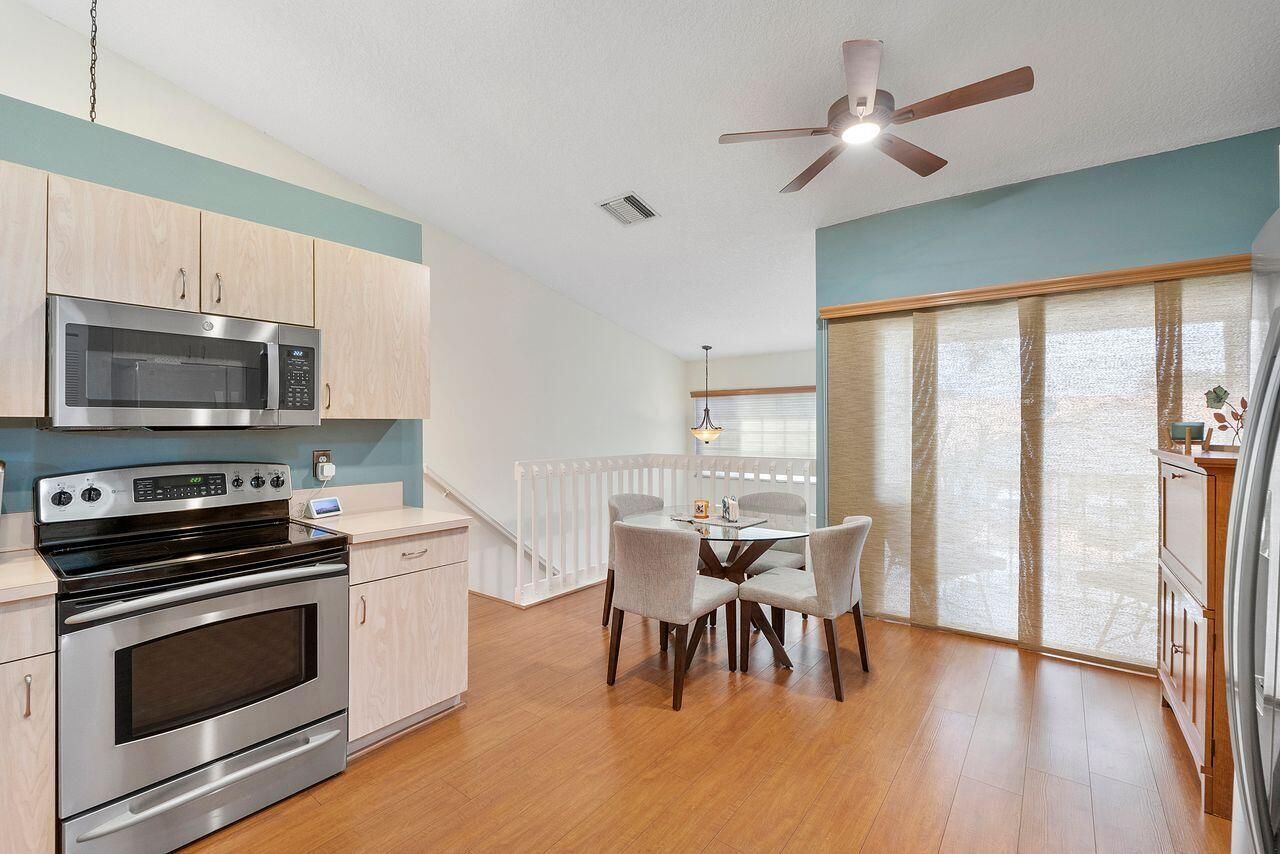 9748 Pavarotti Terrace, Unit 201, Boynton Beach, FL 33437 Photo