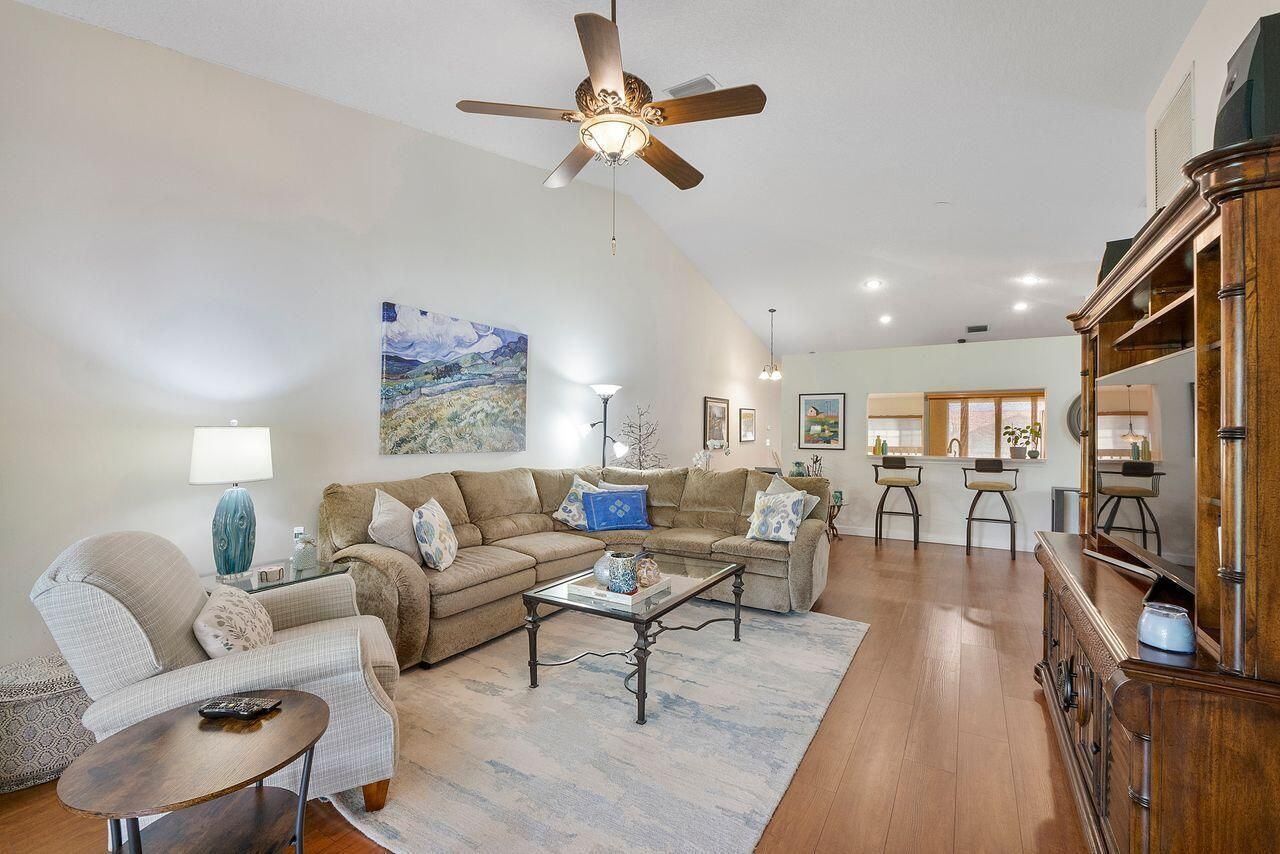 9748 Pavarotti Terrace, Unit 201, Boynton Beach, FL 33437 Photo