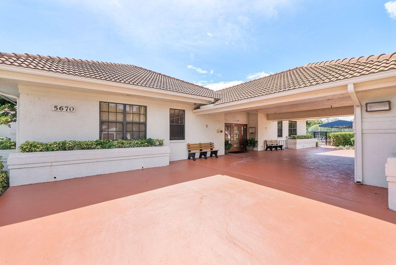 9748 Pavarotti Terrace, Unit 201, Boynton Beach, FL 33437 Photo