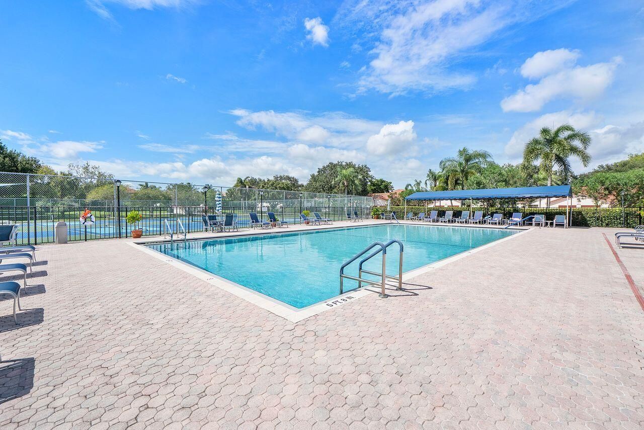 9748 Pavarotti Terrace, Unit 201, Boynton Beach, FL 33437 Photo