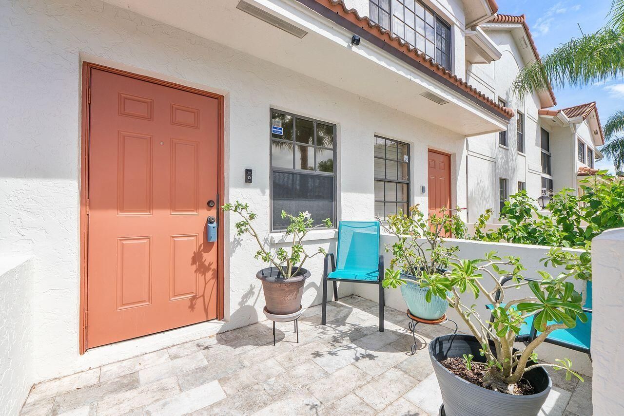 9748 Pavarotti Terrace, Unit 201, Boynton Beach, FL 33437 Photo