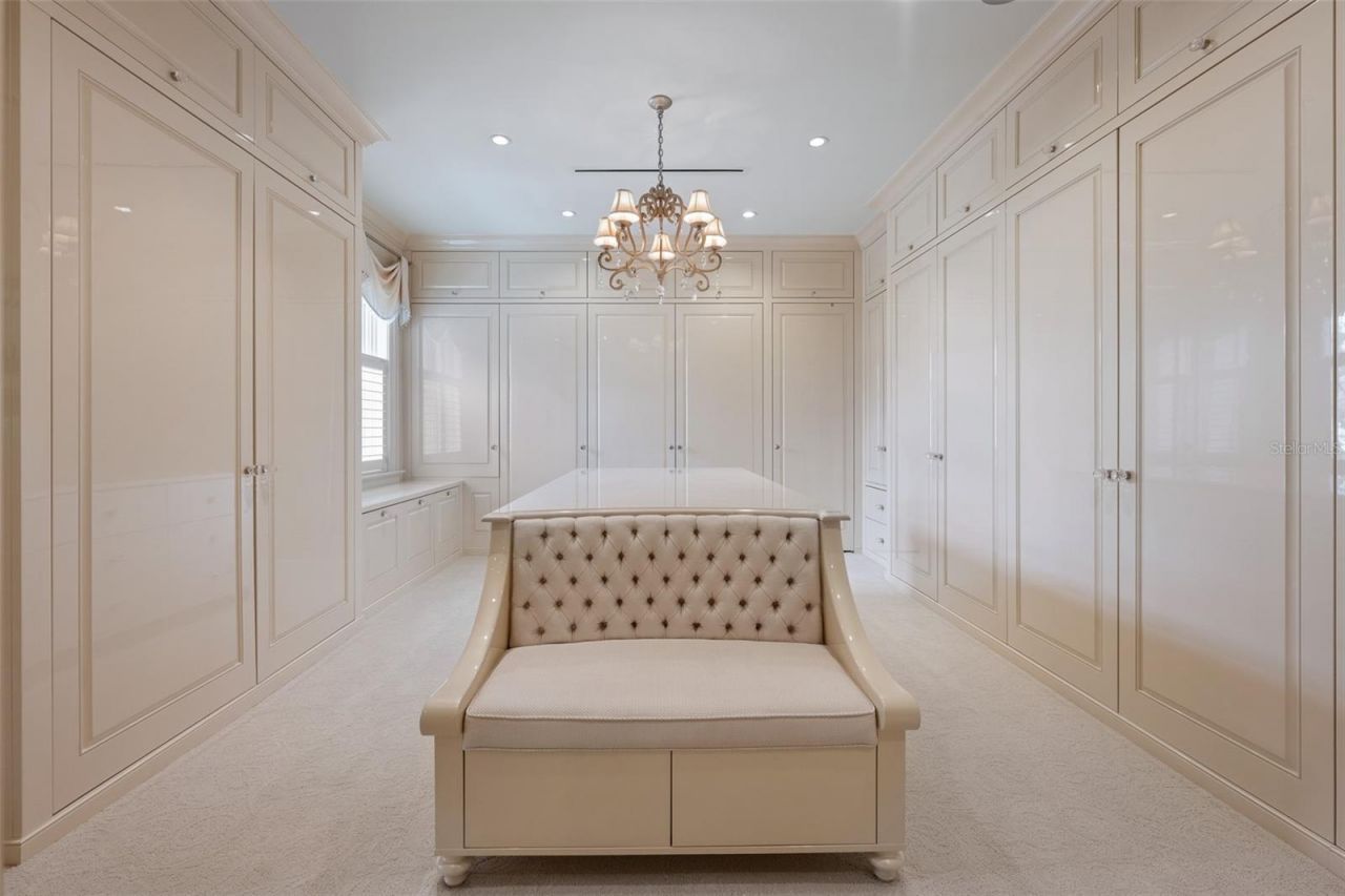 914 S Golf View Street, Tampa, FL 33629 Photo