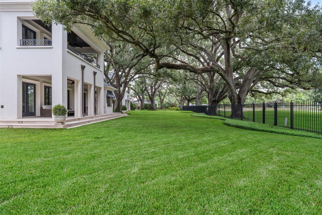 914 S Golf View Street, Tampa, FL 33629 Photo