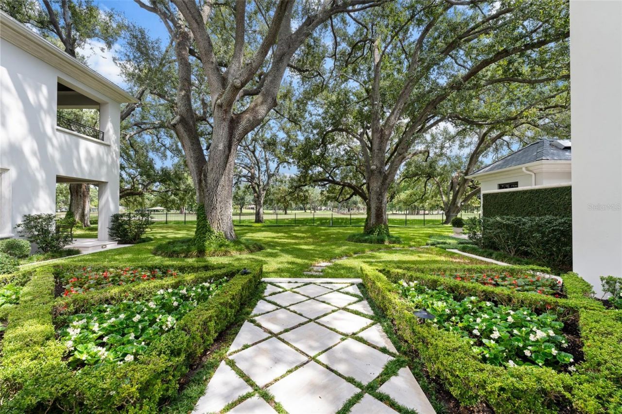 914 S Golf View Street, Tampa, FL 33629 Photo