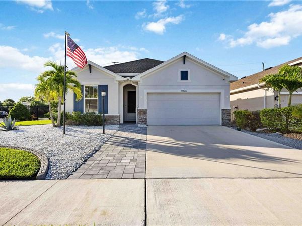 3926 SUNSHINE PINE AVENUE, BRADENTON, FL 34203