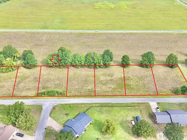 14 NW L. Street , Stigler, OK 74462