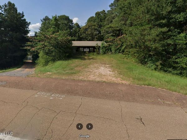 2432 Hwy 49, Mendenhall, MS 39114