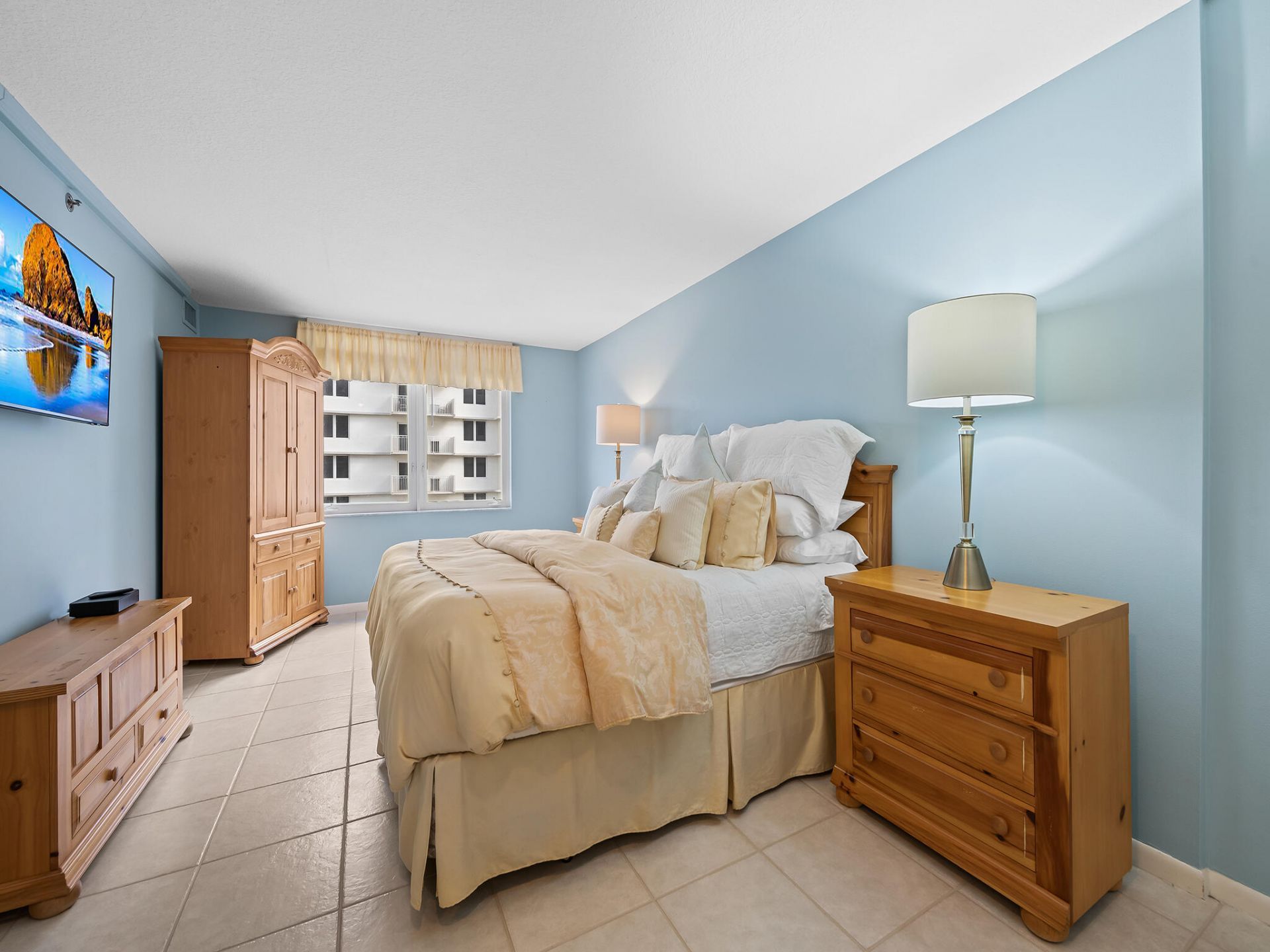 3221 S Ocean Boulevard, Unit 302, Highland Beach, FL 33487 Photo